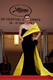 Adriana Lima, neomamma a Cannes 2023: torna sul red carpet con maxi ...