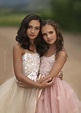 sisters | Sisters photoshoot poses, Sisters photoshoot, Tween photography