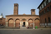 Basílica de San Ambrosio de Milán (Lombardía). Vista exterior ...