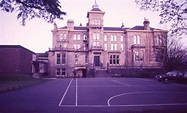 St Columba's Junior School, Kilmacolm © Richard Sutcliffe :: Geograph ...