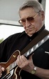 Scotty Moore, Hard-Driving Guitarist Who Backed Elvis Presley, Dies at ...