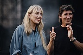 Joni Mitchell Waited 30 Years to Meet the Daughter She Gave Up For Adoption