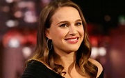 Natalie Portman Height, Weight, Age and Full Body Measurement - Seriable