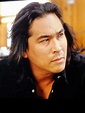 Classify Native American Actor Eric Schweig