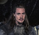 Alexander Dreymon as Uhtred of Bebbanburg in "The Last Kingdom" Season ...