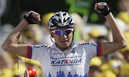 Sergei Ivanov's triumph is overshadowed as Tour hit by tragedy | Tour ...