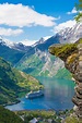 Los fiordos noruegos ofrecen unos paisajes espectaculares que te ...