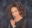 Review: Freda Payne shines on her exceptional new book 'Band of Gold: A ...