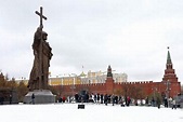 Miekan ja ristin nimeen – Putin paljasti suuriruhtinas Vladimirin ...