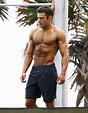 Zac Efron Shirtless On The Set Of 'Baywatch' | 206250 | Photos | The ...