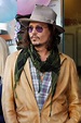Johnny Depp with hat. | Johnny depp, 90s fashion guys, Green scarf