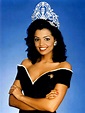 Houston native Chelsi Smith remembered as 'pioneer' Miss Universe ...