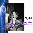 Dancing in Your Living Room | Álbum de Sigrid - LETRAS.MUS.BR