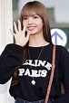 Blackpink's Lisa Shares An Office-Appropriate Outfit That Works ...