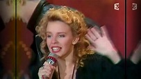 Kylie Minogue - The Locomotion (Live Dimanche Martin 1989) - YouTube