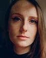 Charlotte Bennett [Profiles] • Instagram, Twitter, TikTok | Foller