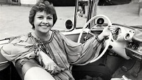 Country singer Billie Jo Spears dies aged 74 - BBC News