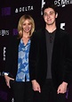 Lisa Kudrow children: how many kids does the Friends star have? - Heart