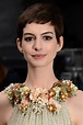 Anne Hathaway showed off her short hair at the Dark Knight Rises | The ...