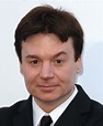Mike Myers - Facts, Bio, Age, Personal life | Famous Birthdays