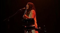 KT Tunstall - Heal Over (solo) - YouTube