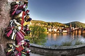 Heidelberger Liebesstein: Der 3,5-Tonnen-Stein an der Nepomuk-Terrasse ...