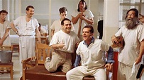 REVIEW - 'One Flew Over the Cuckoo's Nest' (1975) | The Movie Buff