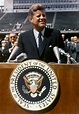 File:John F. Kennedy speaks at Rice University.jpg - Wikipedia