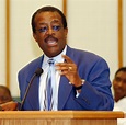 Johnnie Cochran - Bio, Wife, Death, Double Life, History Of Domestic Abuse