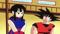 Milk se presenta como la futura esposa de Goku - YouTube