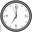 Uhr - Uhrzeit 7 am / pm Stock-Illustration | Adobe Stock