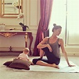 13 Times Gisele Bundchen Has Showed Off Her Yoga Skills on Instagram ...