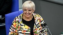 Claudia Roth: "Mit der eigenen Familie wurde es bei mir leider nichts ...