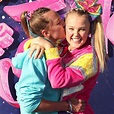 JoJo Siwa Spotted Holding Hands With Ex-Girlfriend Kylie Prew During ...