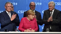 Angela Merkel in München: Gellendes Pfeifkonzert gegen die Kanzlerin ...