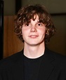 Evan Peters biografia: chi è, età, altezza, peso, figli, moglie ...