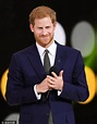 白金汉宫宣布哈里王子为苏塞克斯公爵 - 每日头条