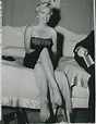 Marilyn Monroe Feet (10 images) - celebrity-feet.com