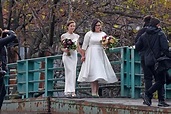 Alison Emma Schumer's Happy Married Life with Partner Elizabeth Weiland ...