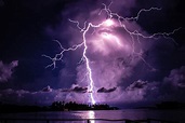 The Beacon of Maracaibo: The Home Of The Lightning Storms - WorldAtlas