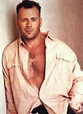 Bruce Willis Young : Bruce Willis - Moonlighting Photo | Bruce willis ...