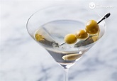 Dry Martini o Martini seco. Cóctel fácil para disfrutar en casa - De ...