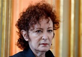 Artist Nan Goldin Arrested Protesting Rising Opioid Deaths in New York ...