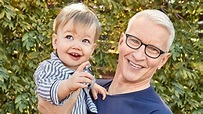 Anderson Cooper: quem é o bilionário que negou herança para o filho