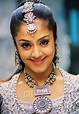 Jyothika Actress Gallery, Jyothika Tamil Actress Stills, Jyothika Spicy ...