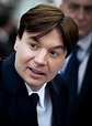 Mike Myers to Executive Produce and Star in Netflix Comedy Series - Age ...