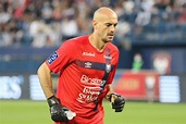 Football. Valenciennes fait plier Rémy Riou après six mois et 369 ...