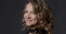 Joan Osborne: In league with Nobel Prize winner