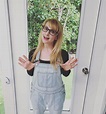 Melissa Rauch on Instagram: “Monday ‘ralls 💚 #rallin’” | Melissa rauch ...