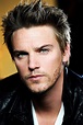 Riley Smith - About - Entertainment.ie